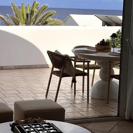 Atenea By Aura * Charco del Palo