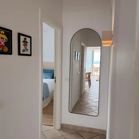 Atenea By Aura Villa