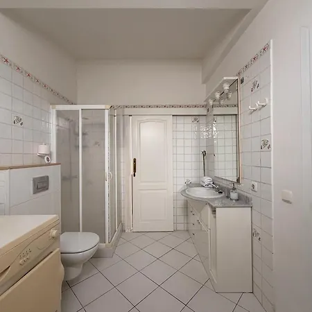 Atenea By Aura * Charco del Palo