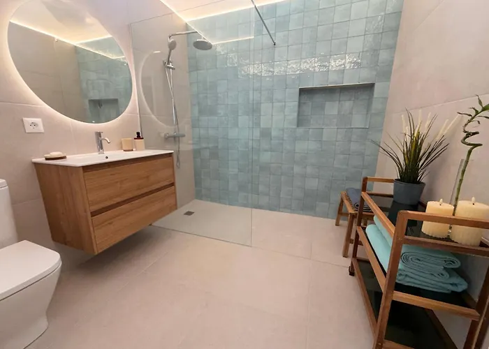 Atenea By Aura Villa